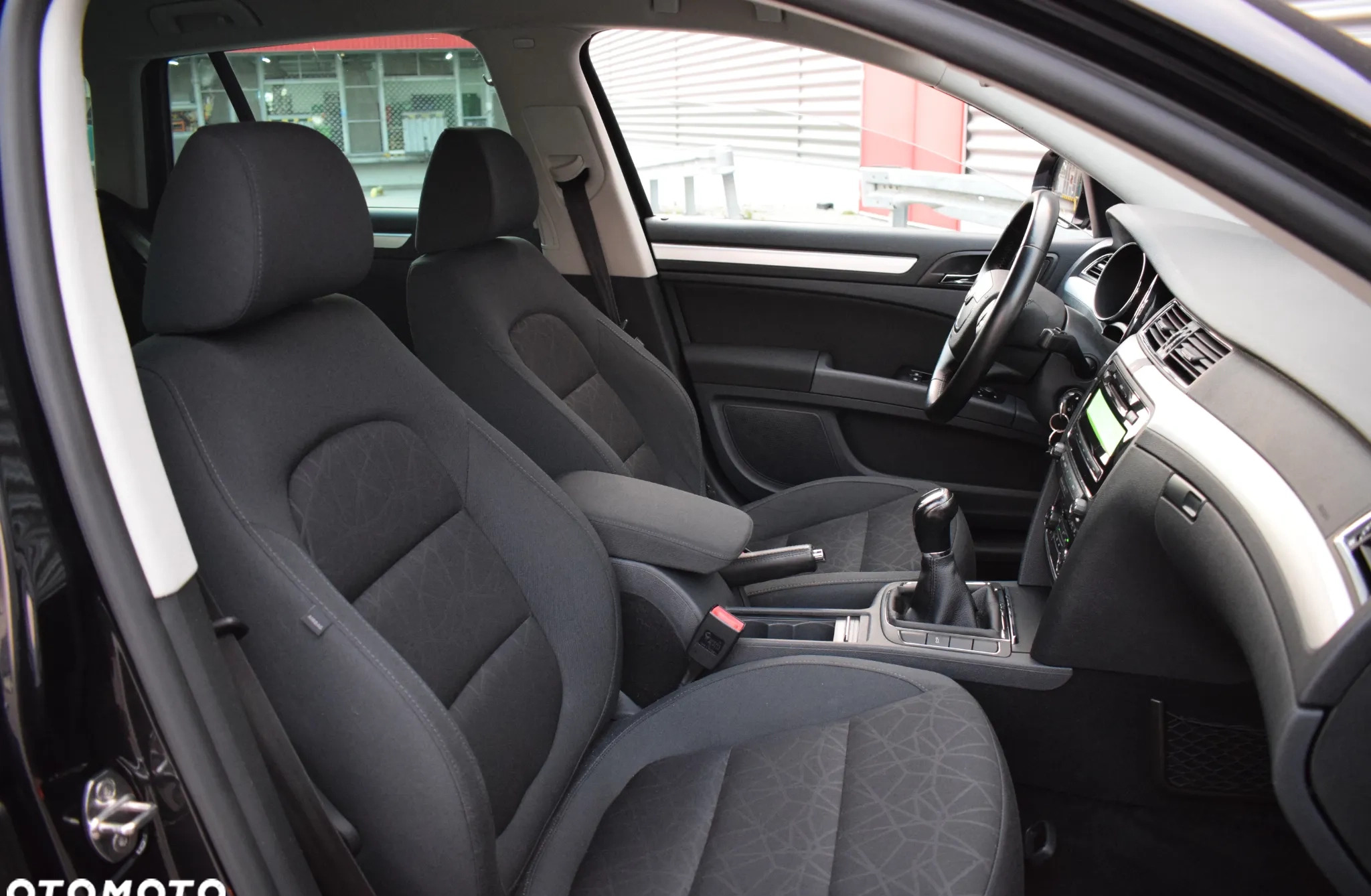 Skoda Superb cena 33900 przebieg: 243000, rok produkcji 2012 z Pruszcz Gdański małe 596